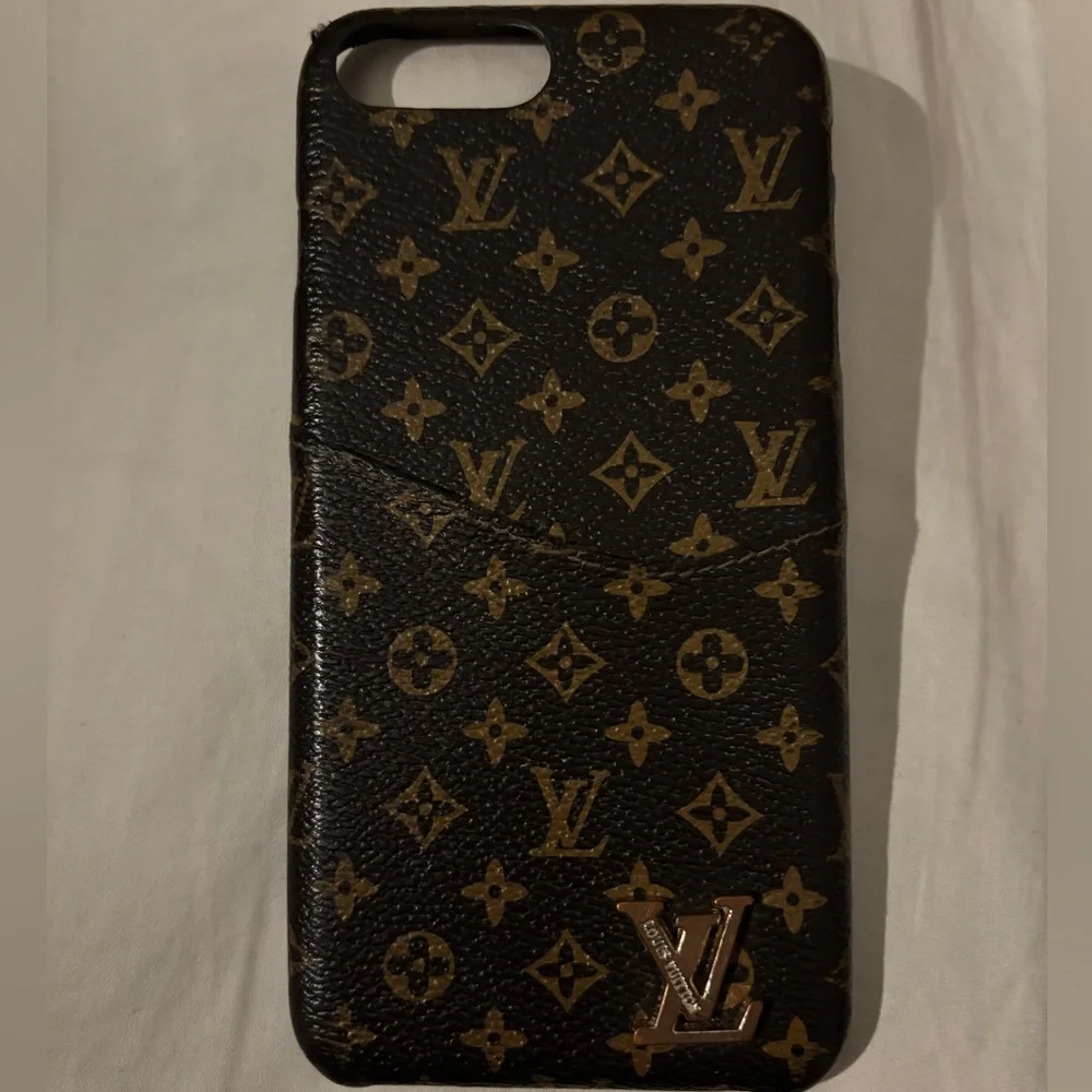 Luxury fashion Monogram Card Slot iPhone 8 Plus Case in Brown & Gold